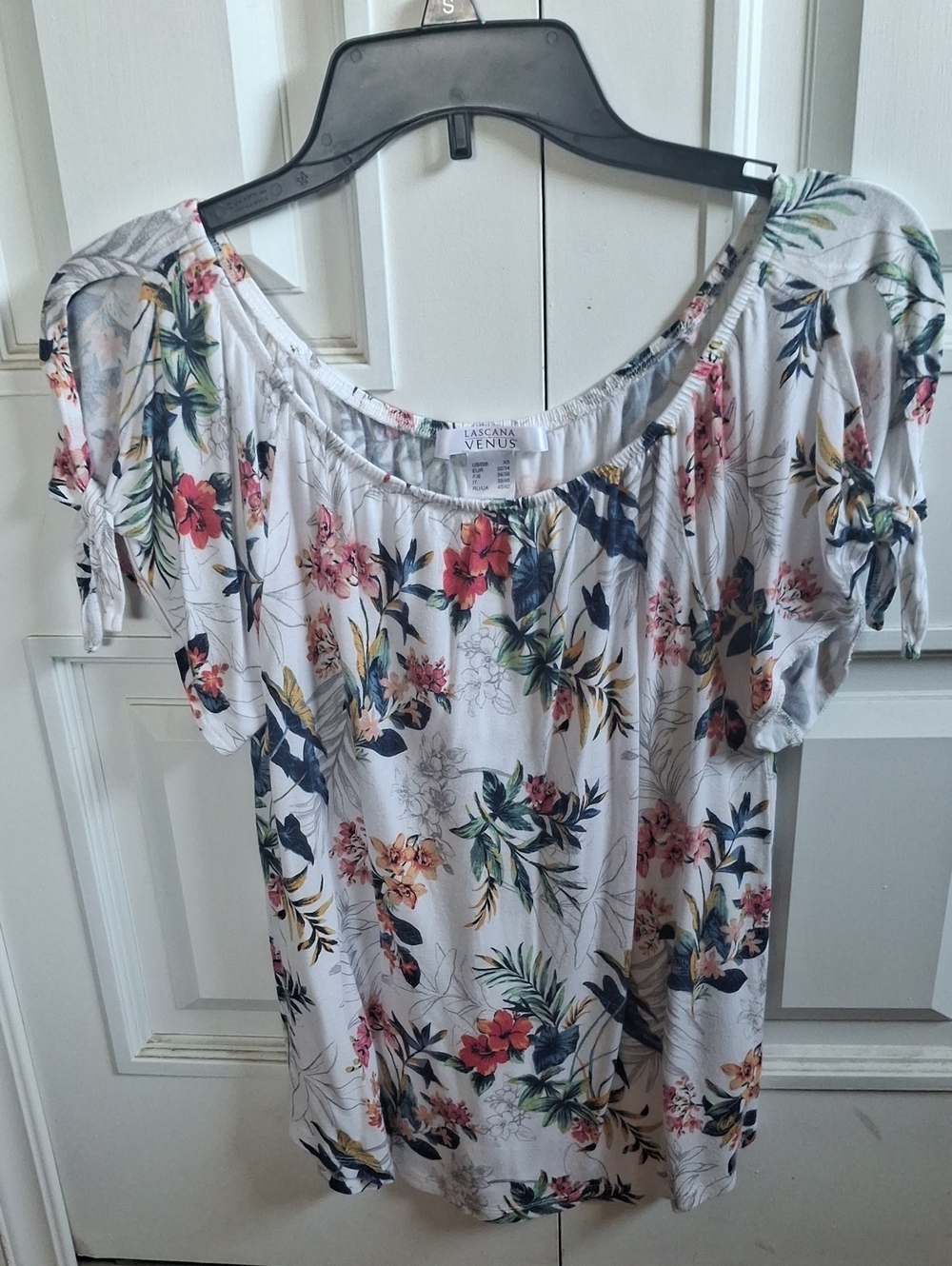 VENUS White Floral Off-Shoulder Tie Sleeve Top